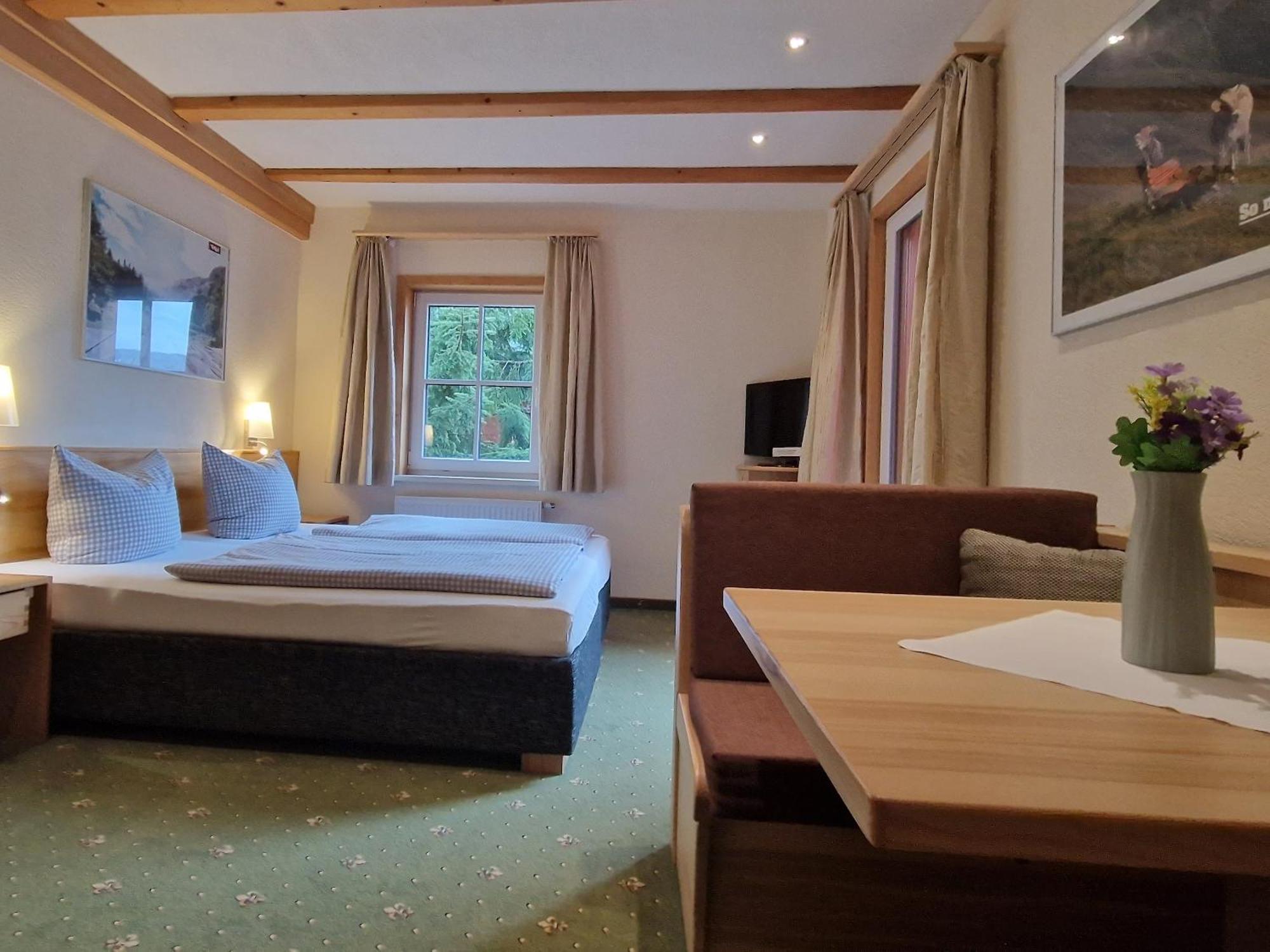 Pension Bergheim Tannheim Room photo