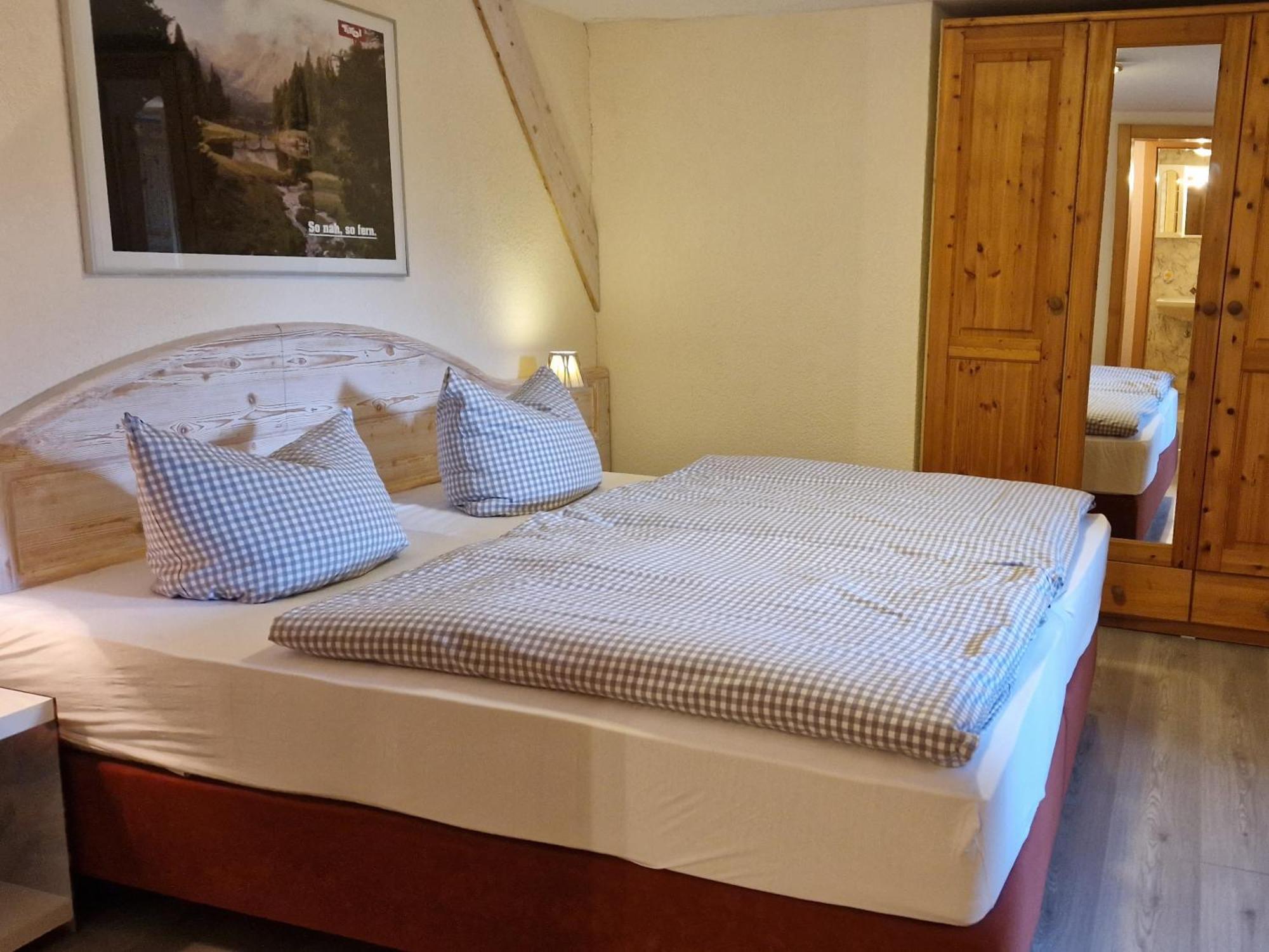 Pension Bergheim Tannheim Room photo